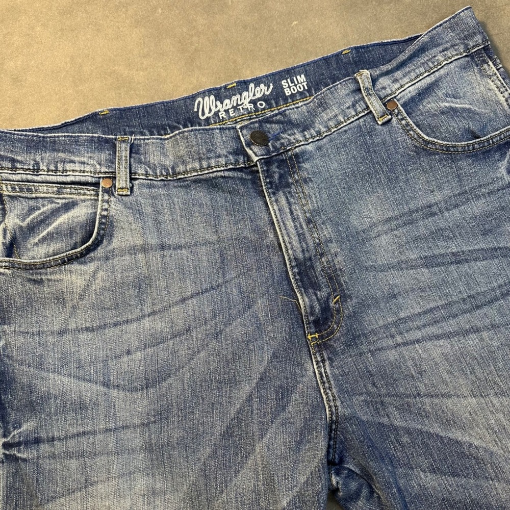 Wrangler Retro Slim Boot Jeans Mens 40x32 Blue Denim Excellent